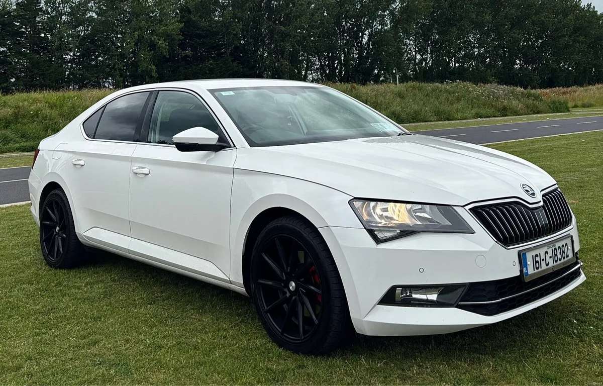 Skoda Super B 2016 Sport line New Nct 03/27 2 Keys - Image 4