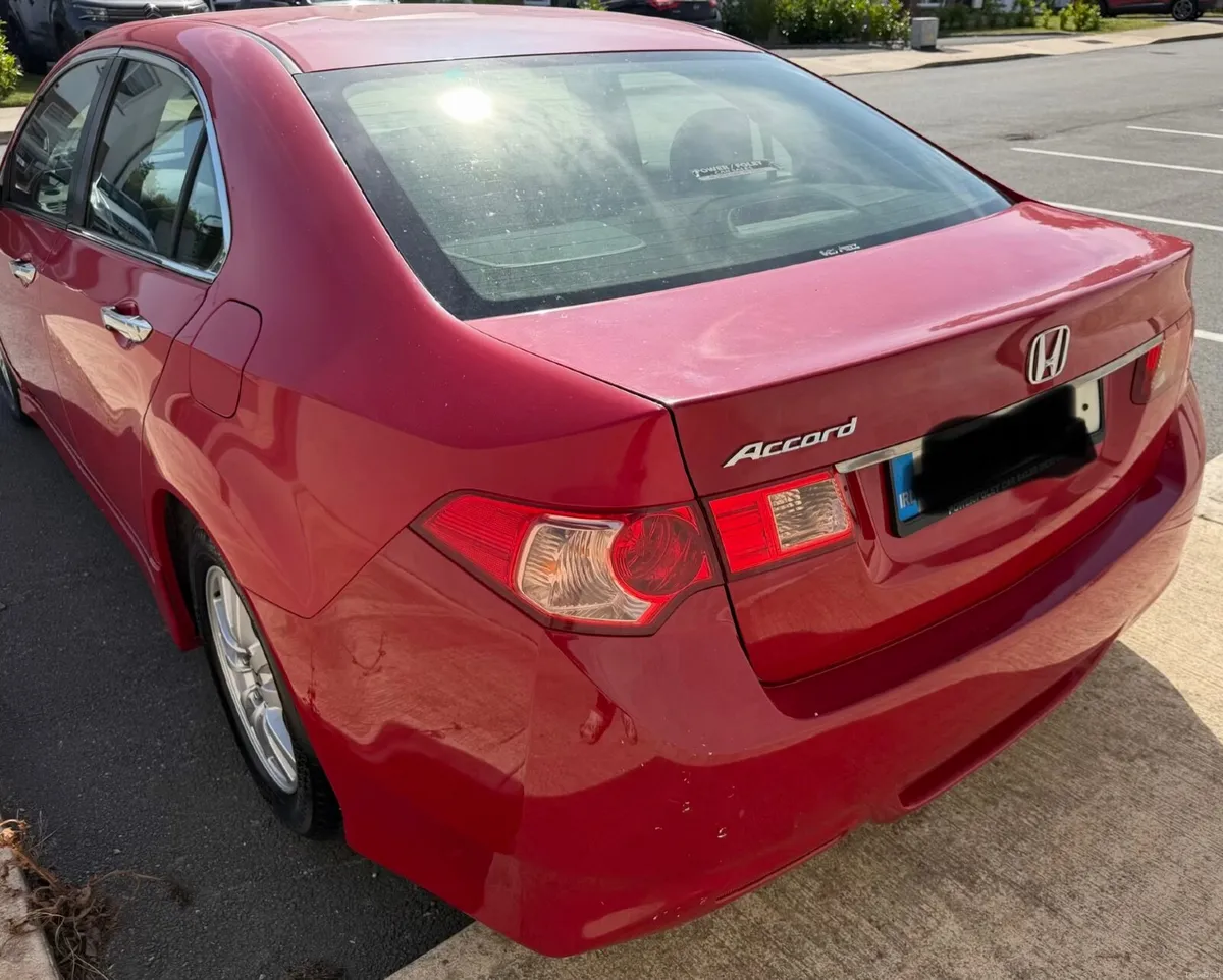 Honda Accord 2012 - Image 3