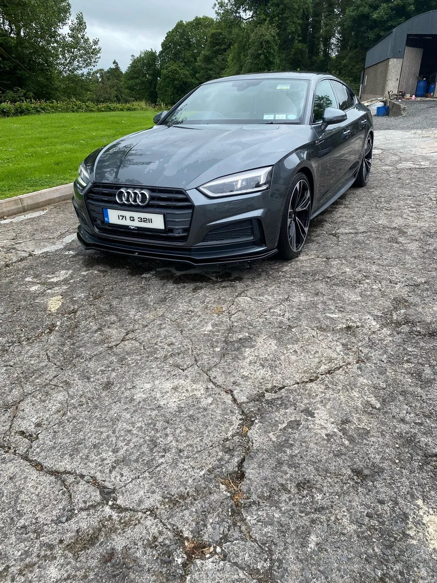 Audi A5 black edition - Image 2