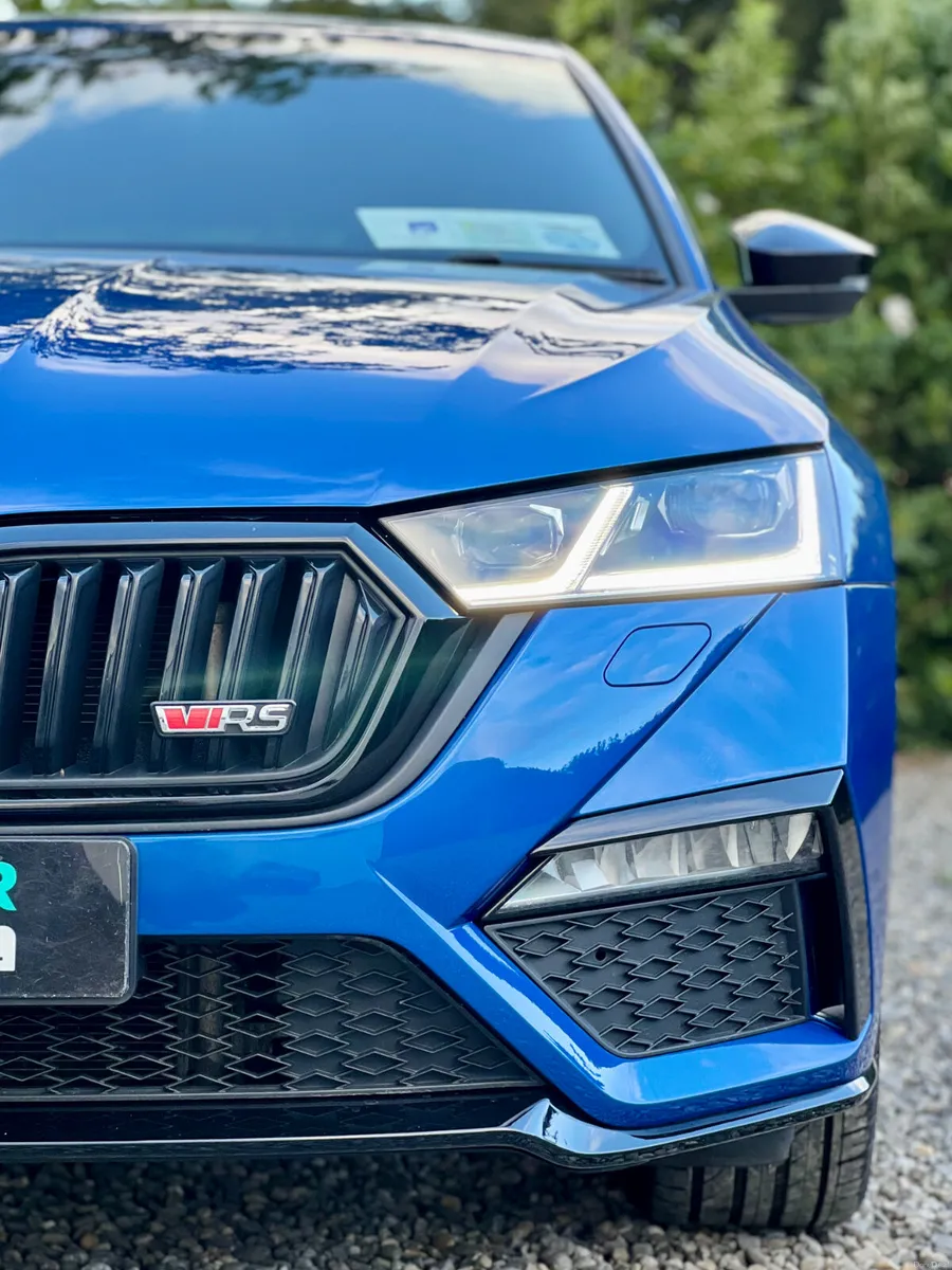 2022 Skoda Octavia RS iV 1.4 TSI PEH 245hp DSG - Image 5