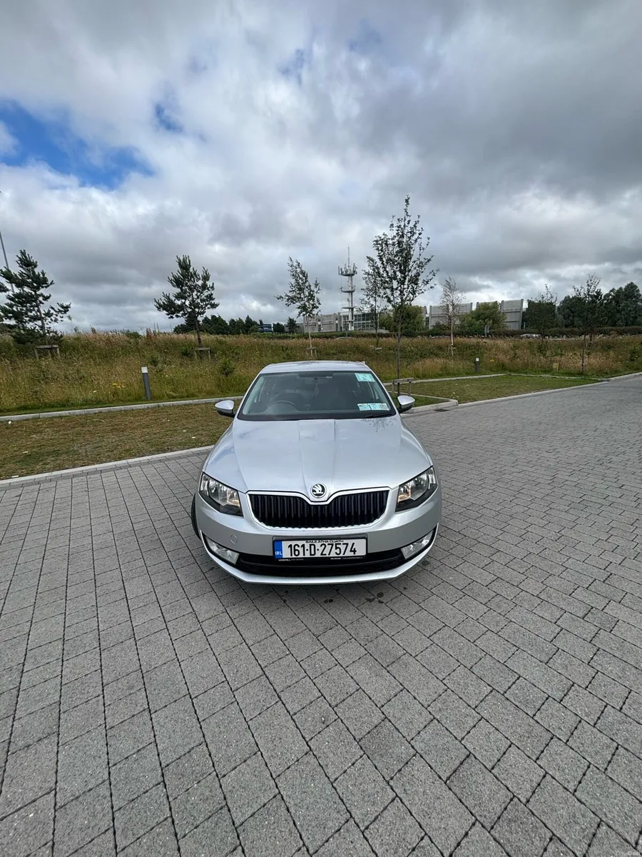 Skoda Octavia - Image 1