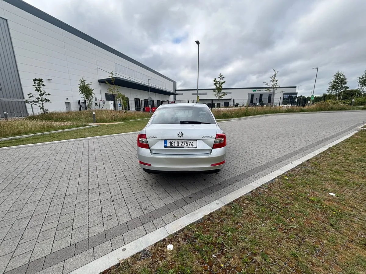Skoda Octavia - Image 3
