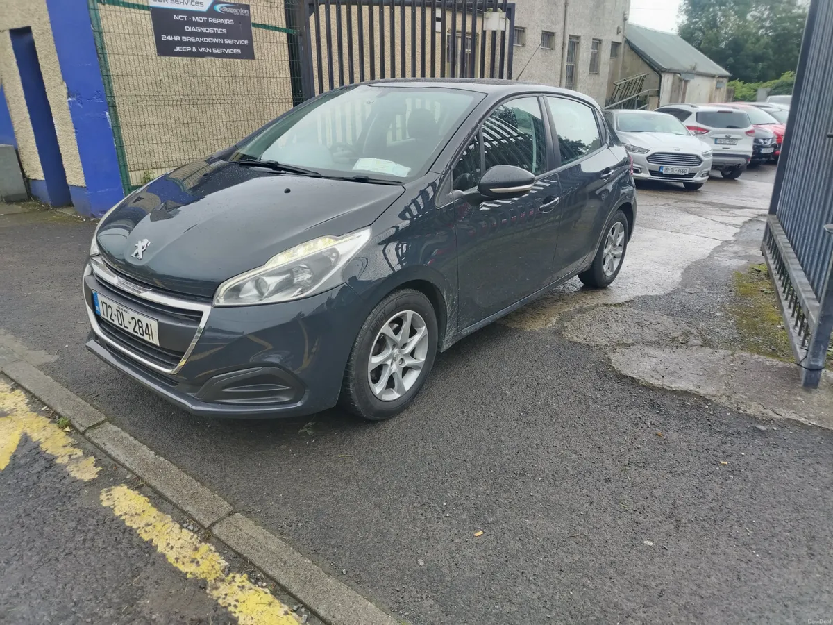Peugeot 208 2017 - Image 1