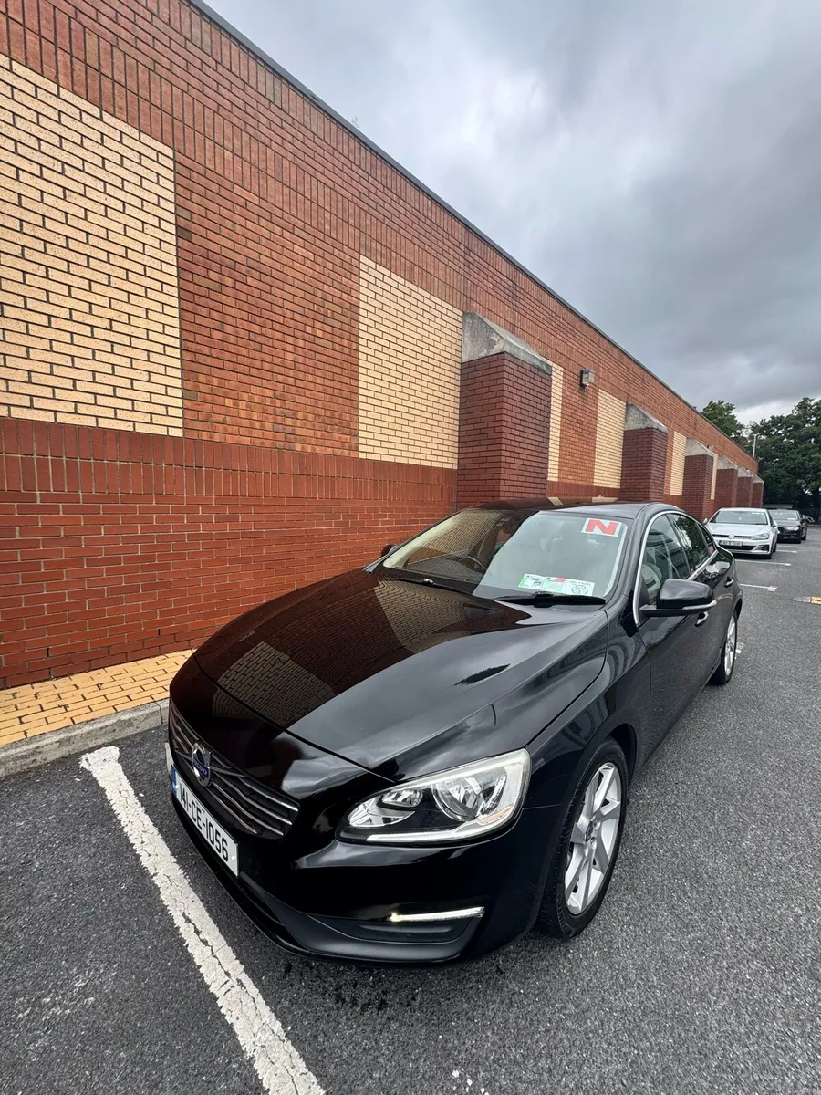 Volvo S60 Saloon - Image 3