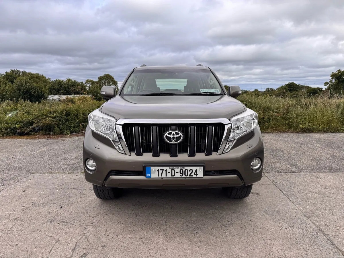 Toyota Landcruiser LWB Business 5 Seat - Image 2