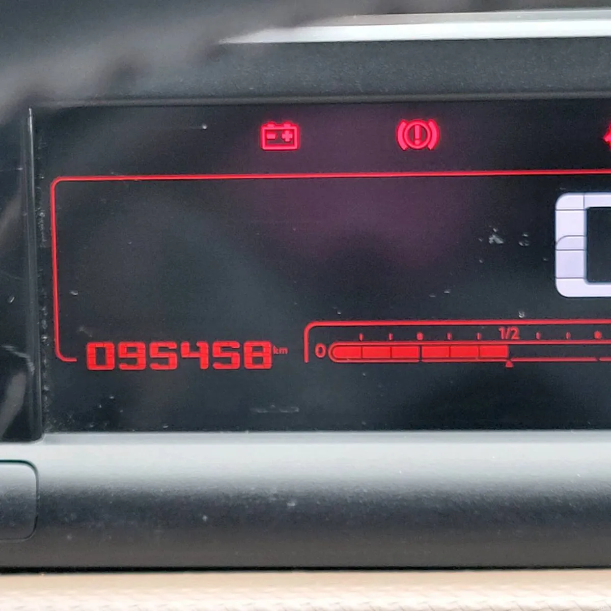 Citreon Cactus C4 Automatic transmission - Image 3
