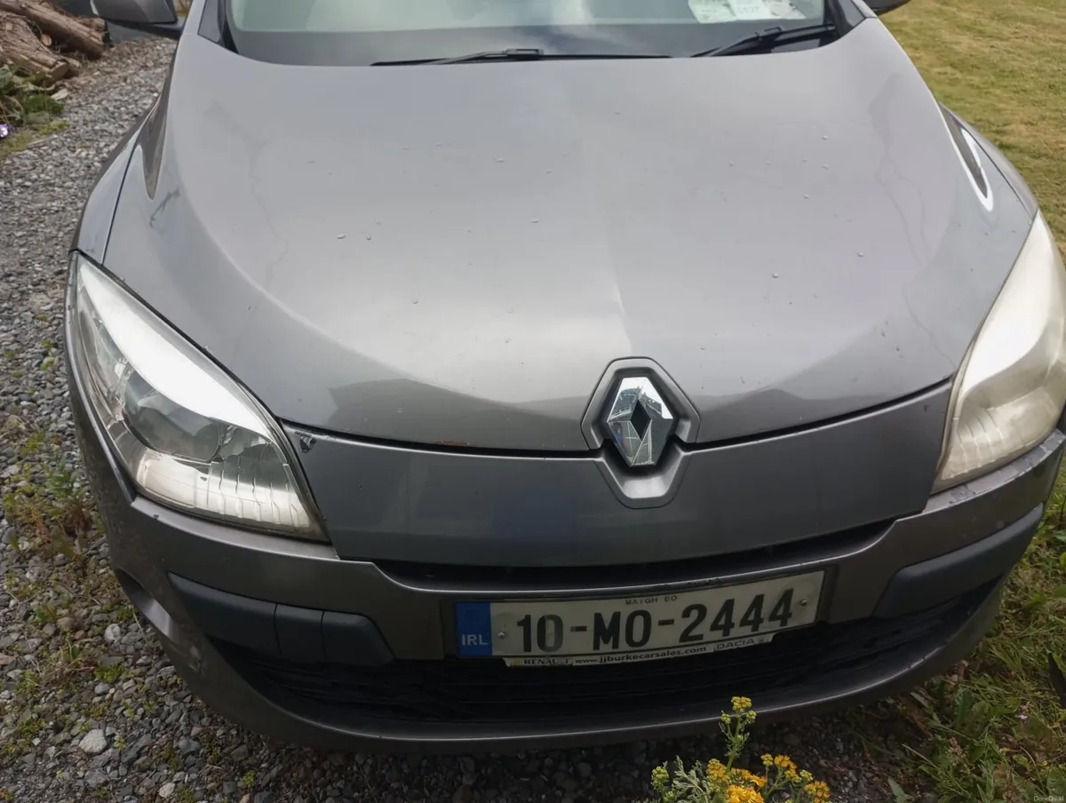 Renault Megane 2010 - Image 2