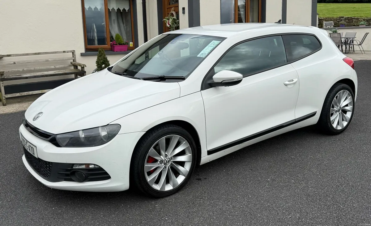 VW SCIROCCO 2.0tdi 132 - Image 4