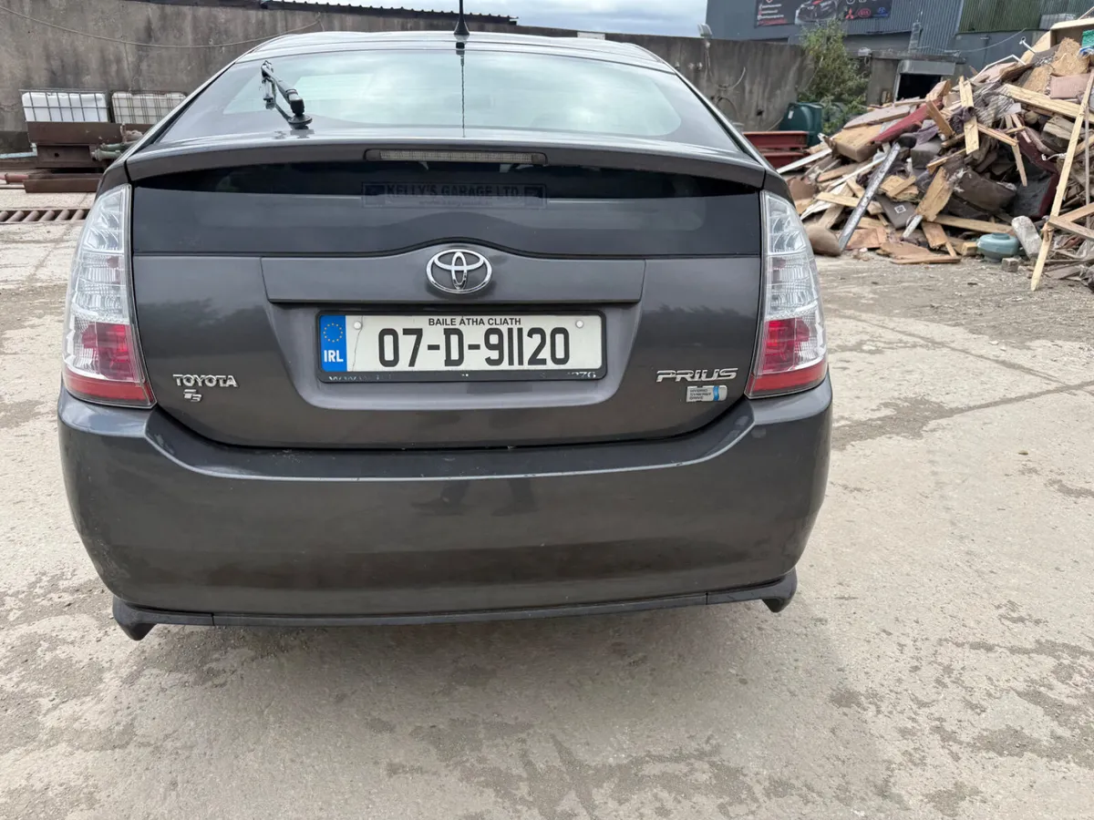 2007 Toyota Prius 1.5 Litre petrol Hybrid - Image 4