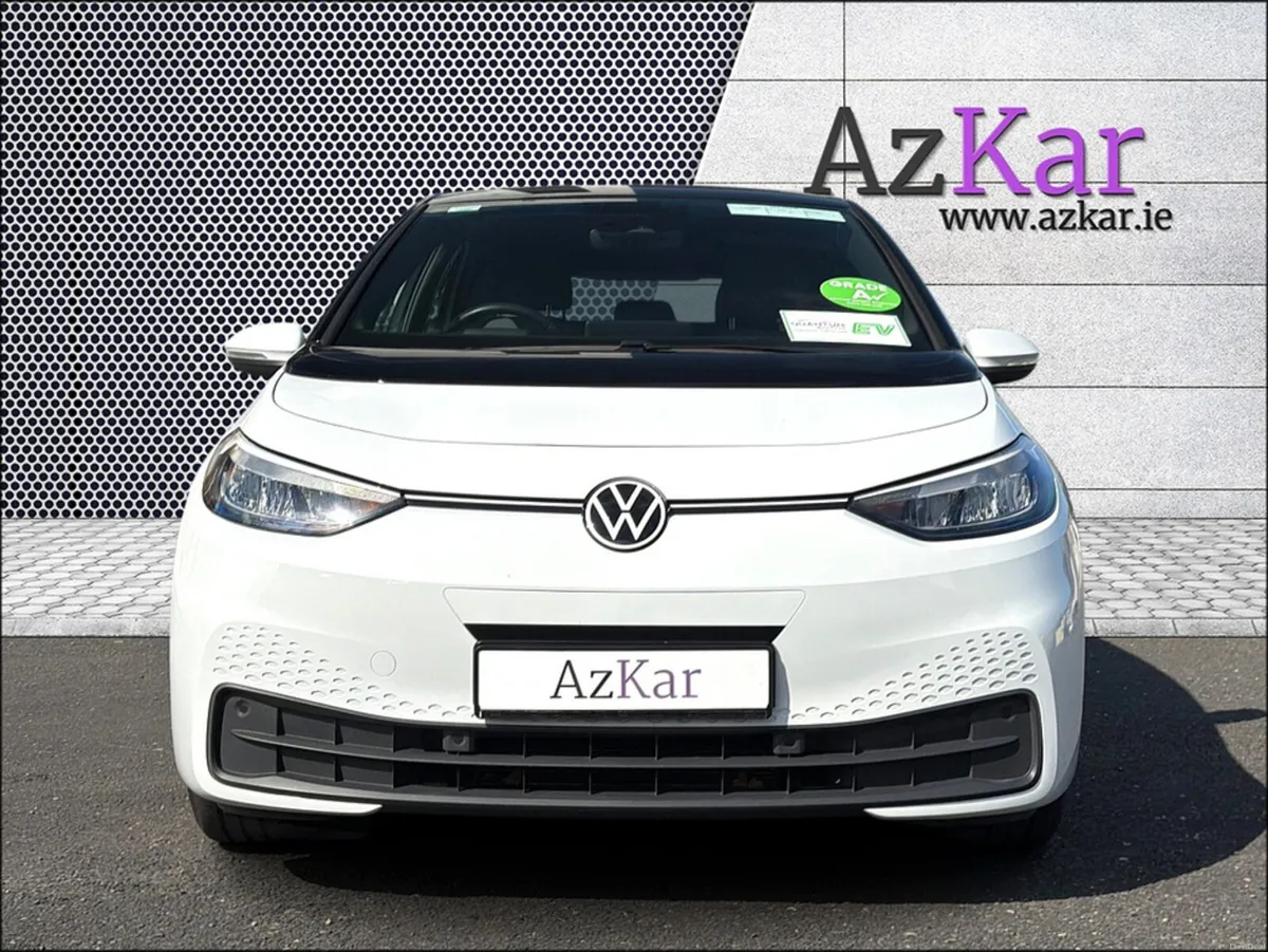 Volkswagen ID.3 2023 LIFE EDITION 58KWH 144BHP - G - Image 2