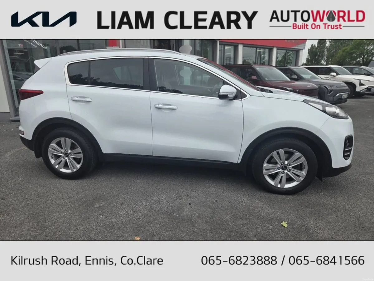 Kia Sportage 1.7 PLATINUM 5DR - Image 2