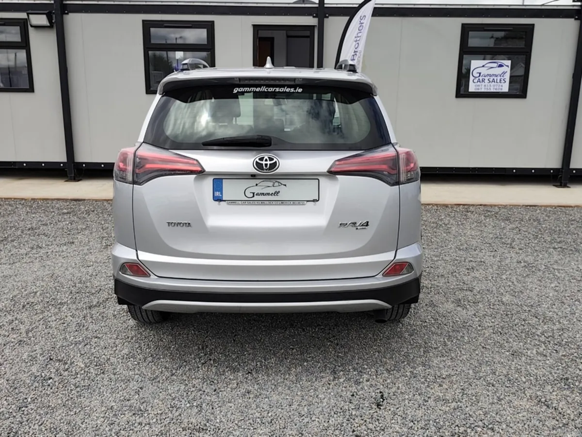 Toyota RAV4 RAV4 2.0 D-4D LUNA 4DR - Image 3