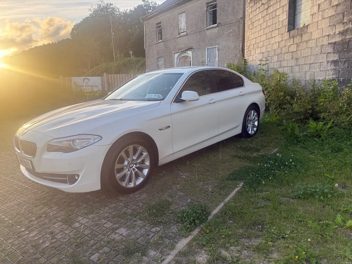 BMW 2011 White 520D M Sport - Image 3