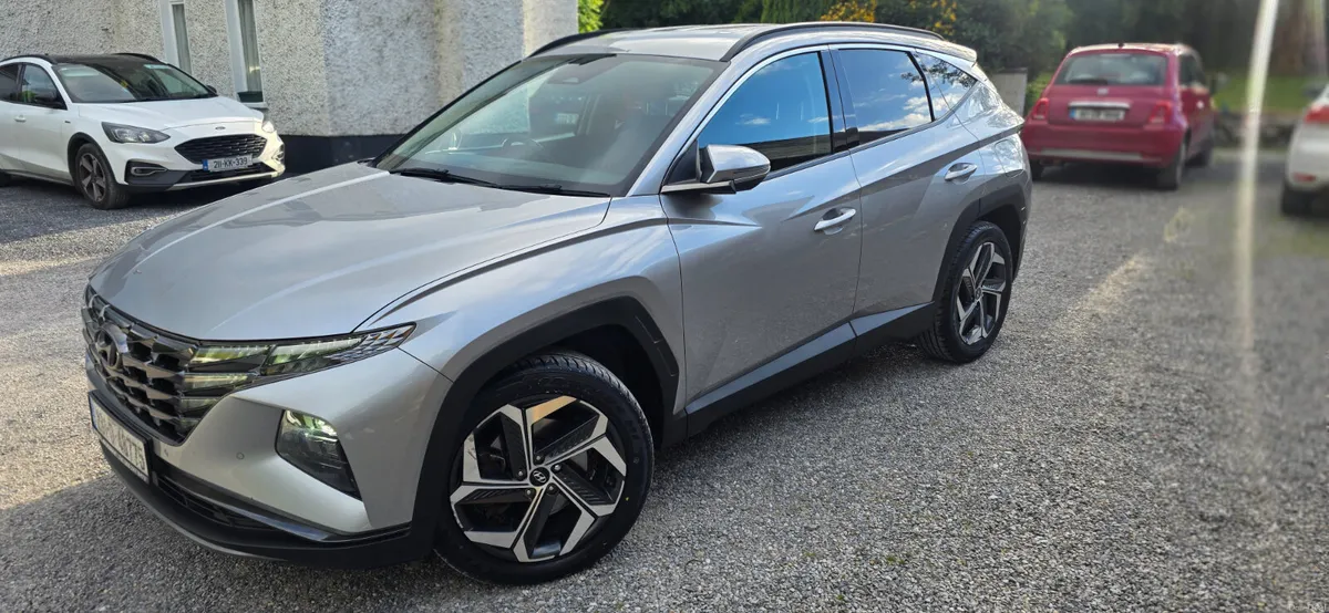 Hyundai Tucson 2023 PREMIUM EDITION - Image 3