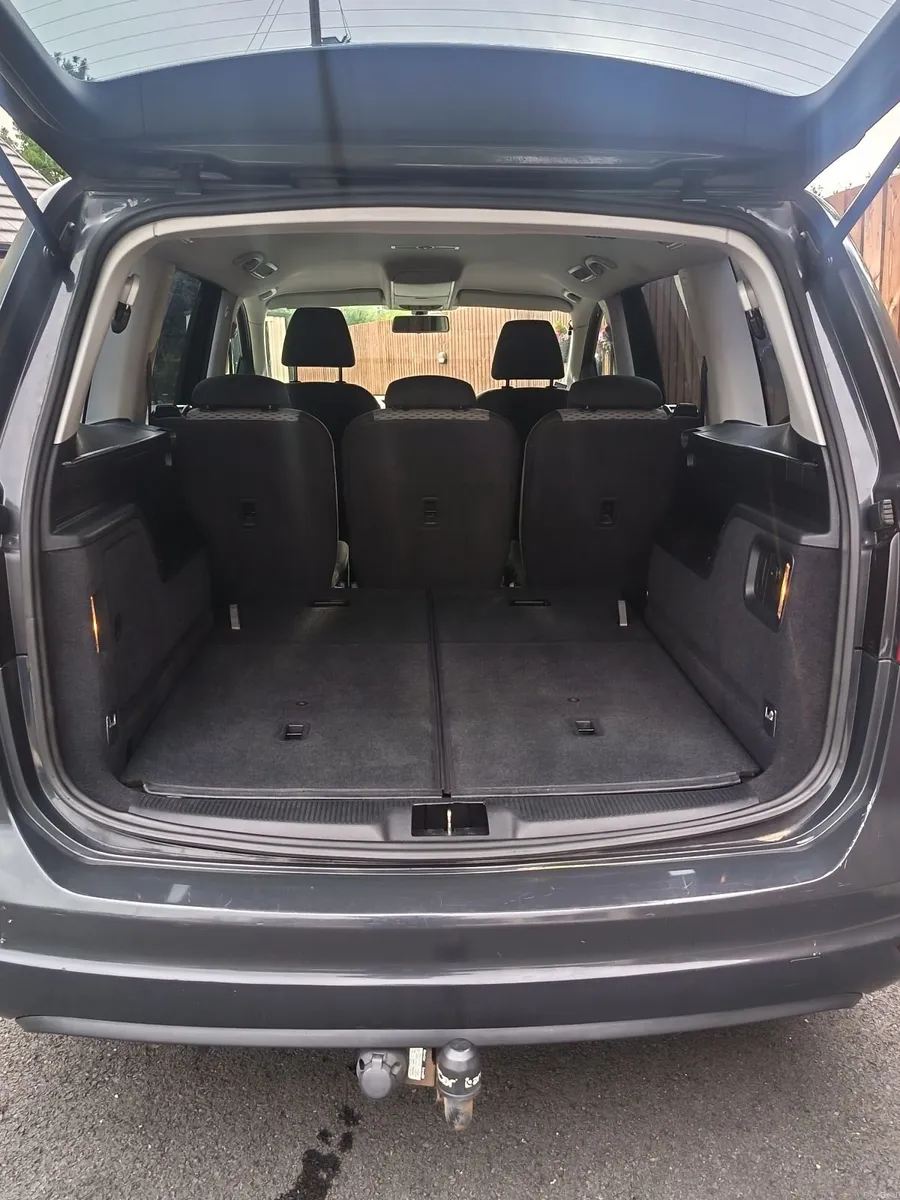 Volkswagen Sharan 2013 - Image 4