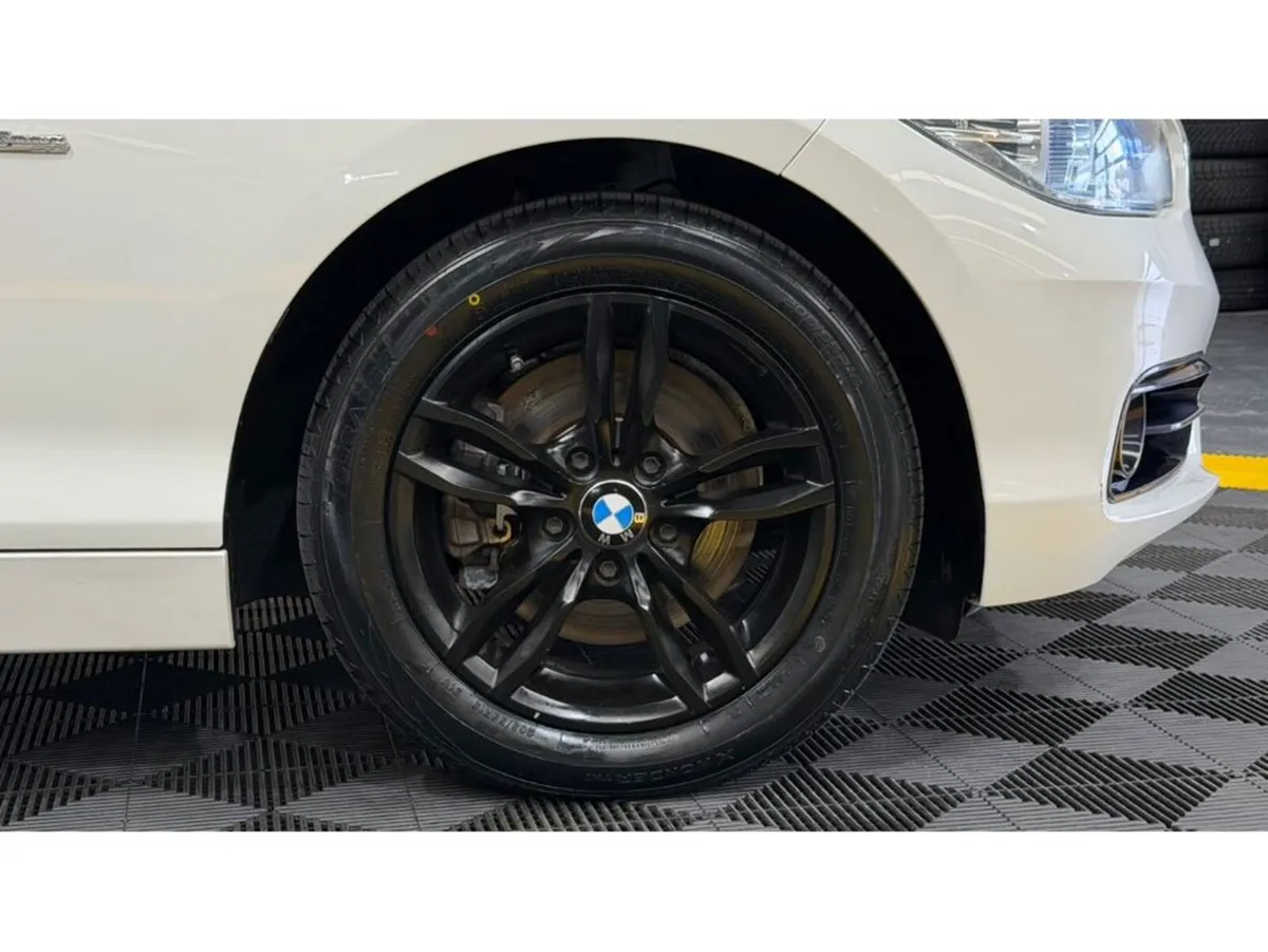 BMW 1-Series Sport - Image 3