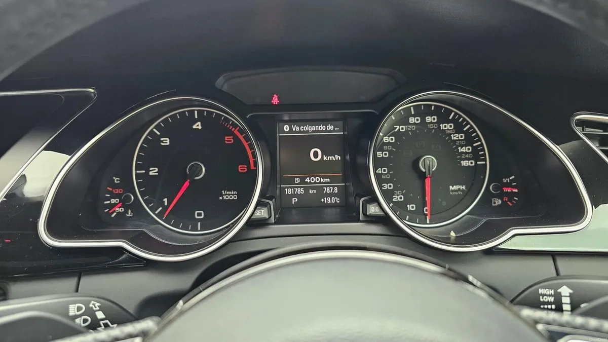 Car - Image 6