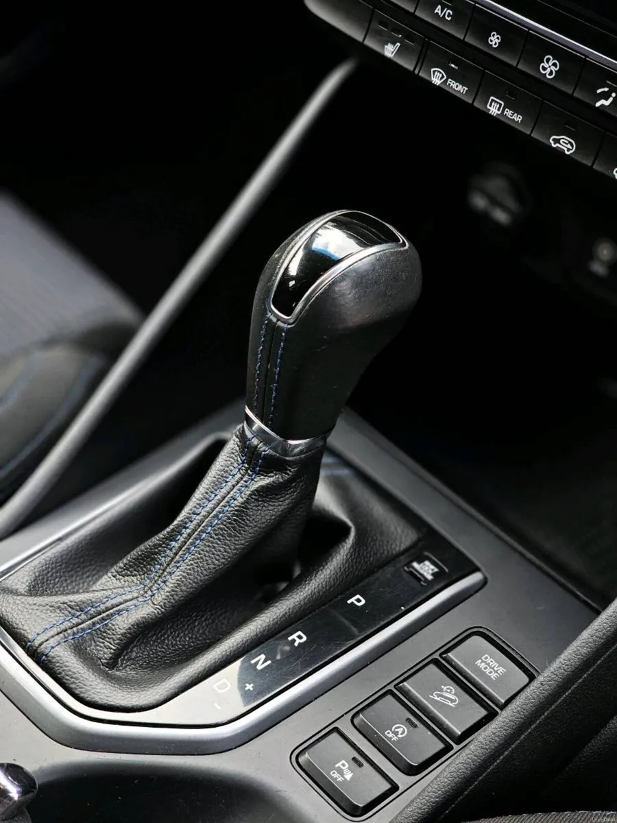 2017 Hyundai Tucson Automatic Low Kms - Image 2