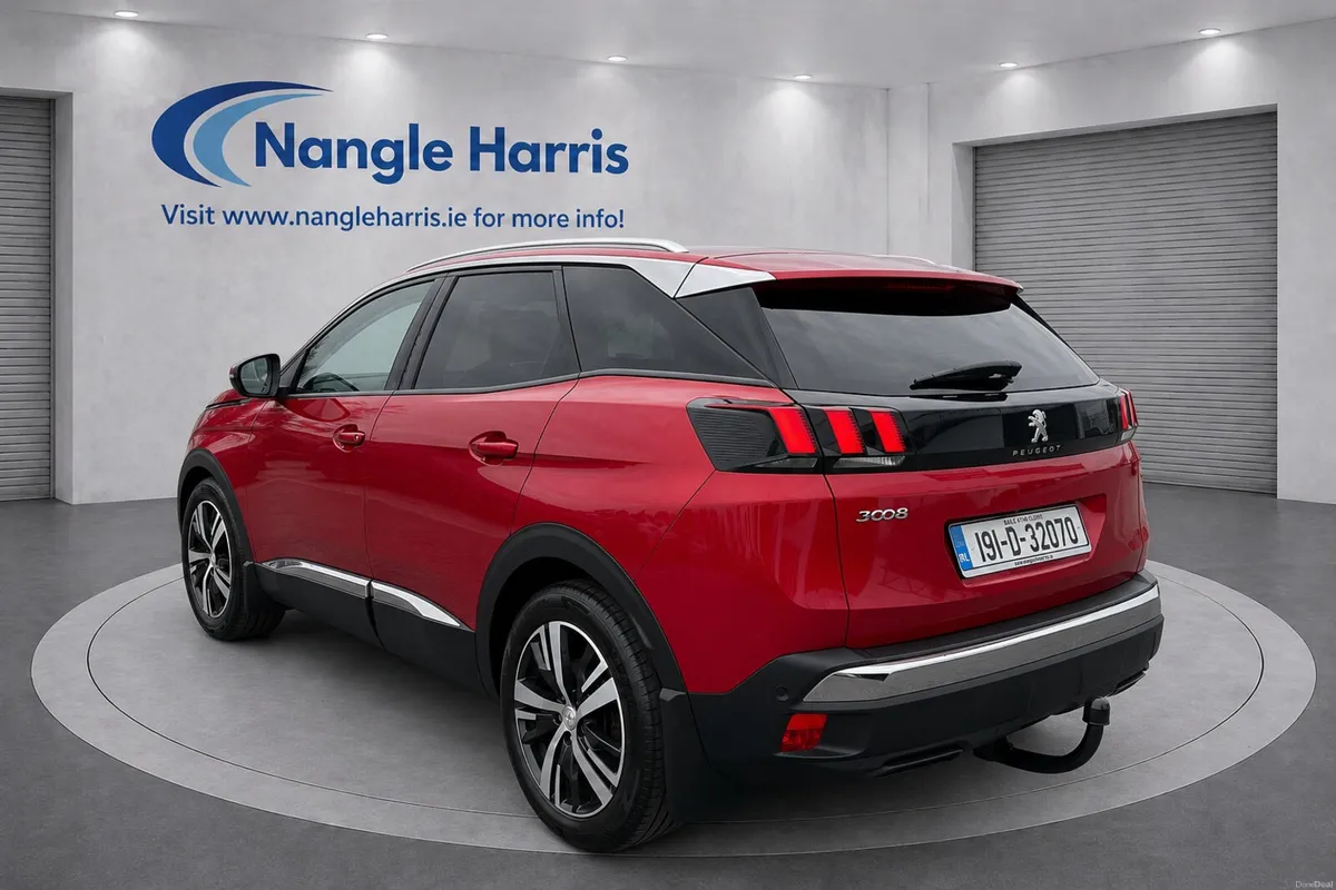 Peugeot 3008 One owner car. - Image 3