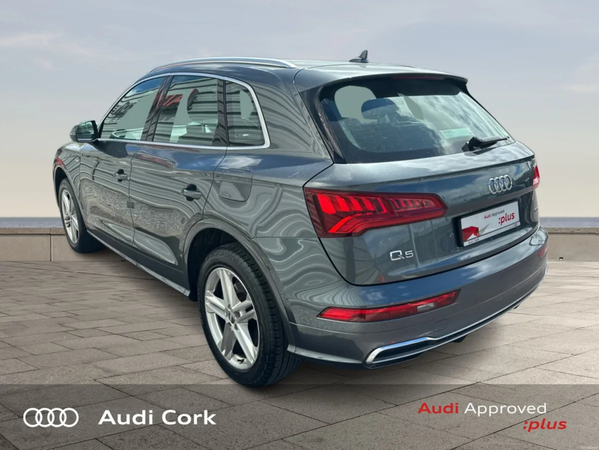 Audi Q5 2.0 50TFSI E QUATTRO 299BHP S-LINE AUTOMAT - Image 5