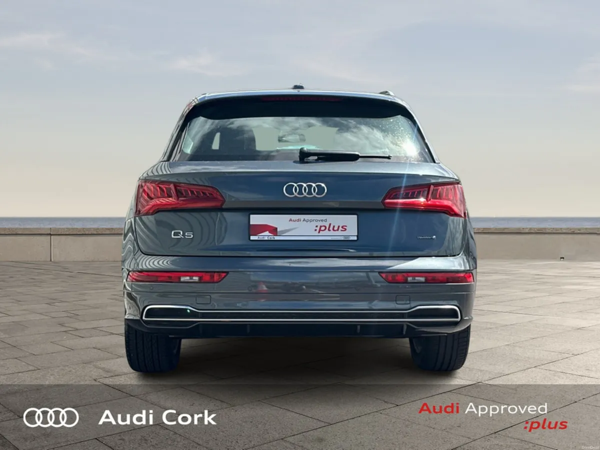 Audi Q5 2.0 50TFSI E QUATTRO 299BHP S-LINE AUTOMAT - Image 6