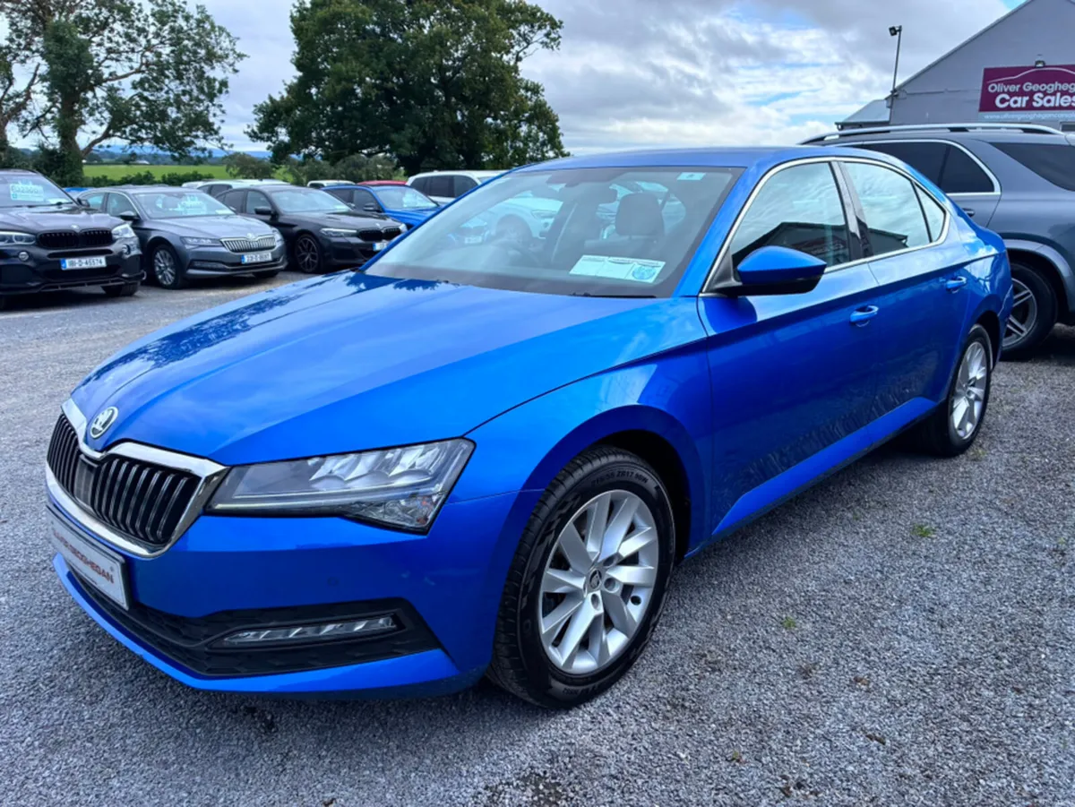 Skoda Superb AMBITION 2.0 TDI 150 BHP (LOW KLMS) - Image 4