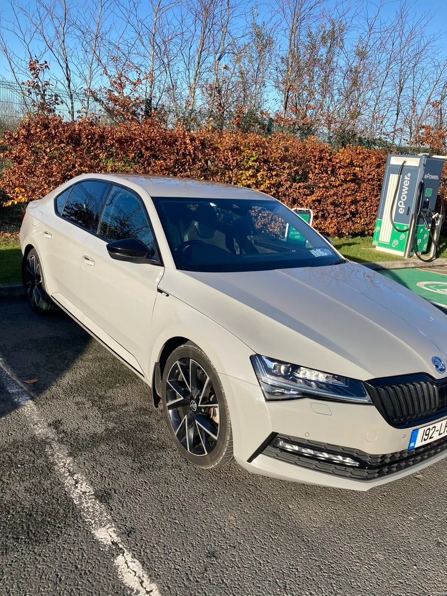 Skoda Superb Sportline Plus 190bhp DSG - Image 1