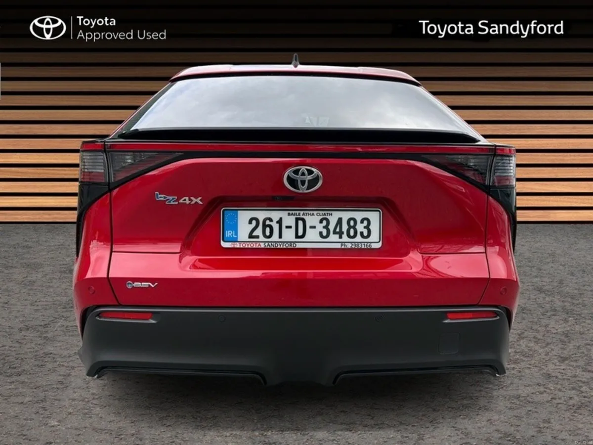 Toyota bZ4X SPORT EV AUTOMATIC // HEATED SEATS & S - Image 4