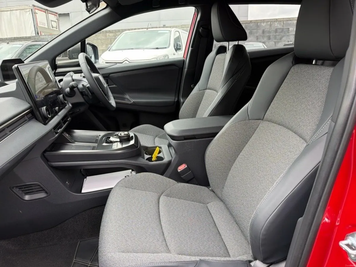 Toyota bZ4X SPORT EV AUTOMATIC // HEATED SEATS & S - Image 6
