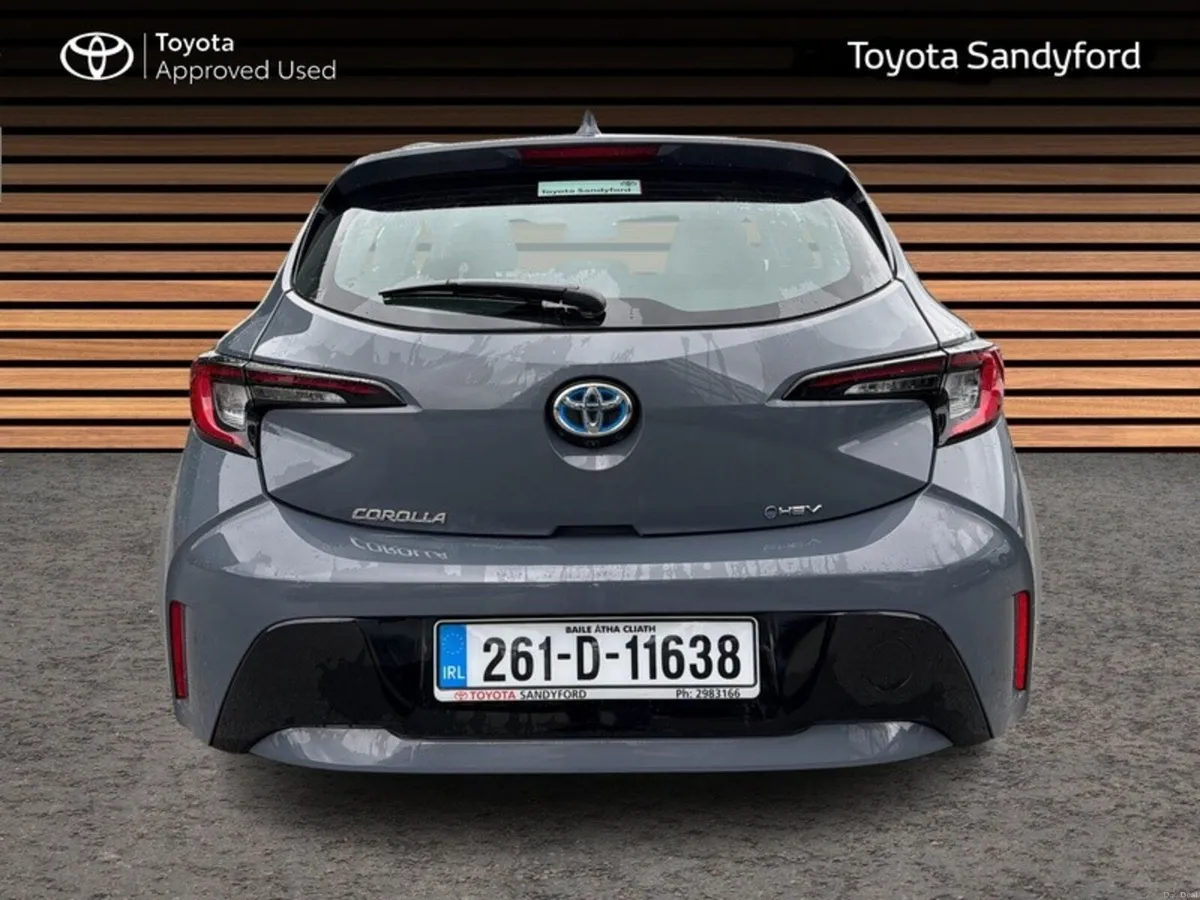 Toyota Corolla HYBRID LUNA HATCHBACK // REAR CAMER - Image 4