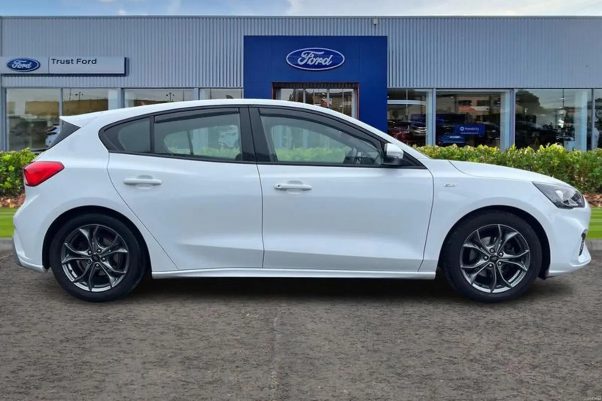 Ford Focus ST-Line - Image 3