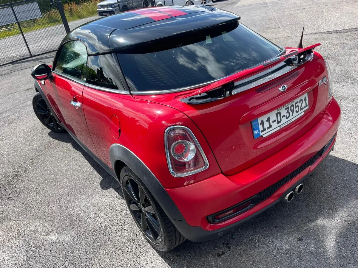 Mini Cooper S D - Image 2