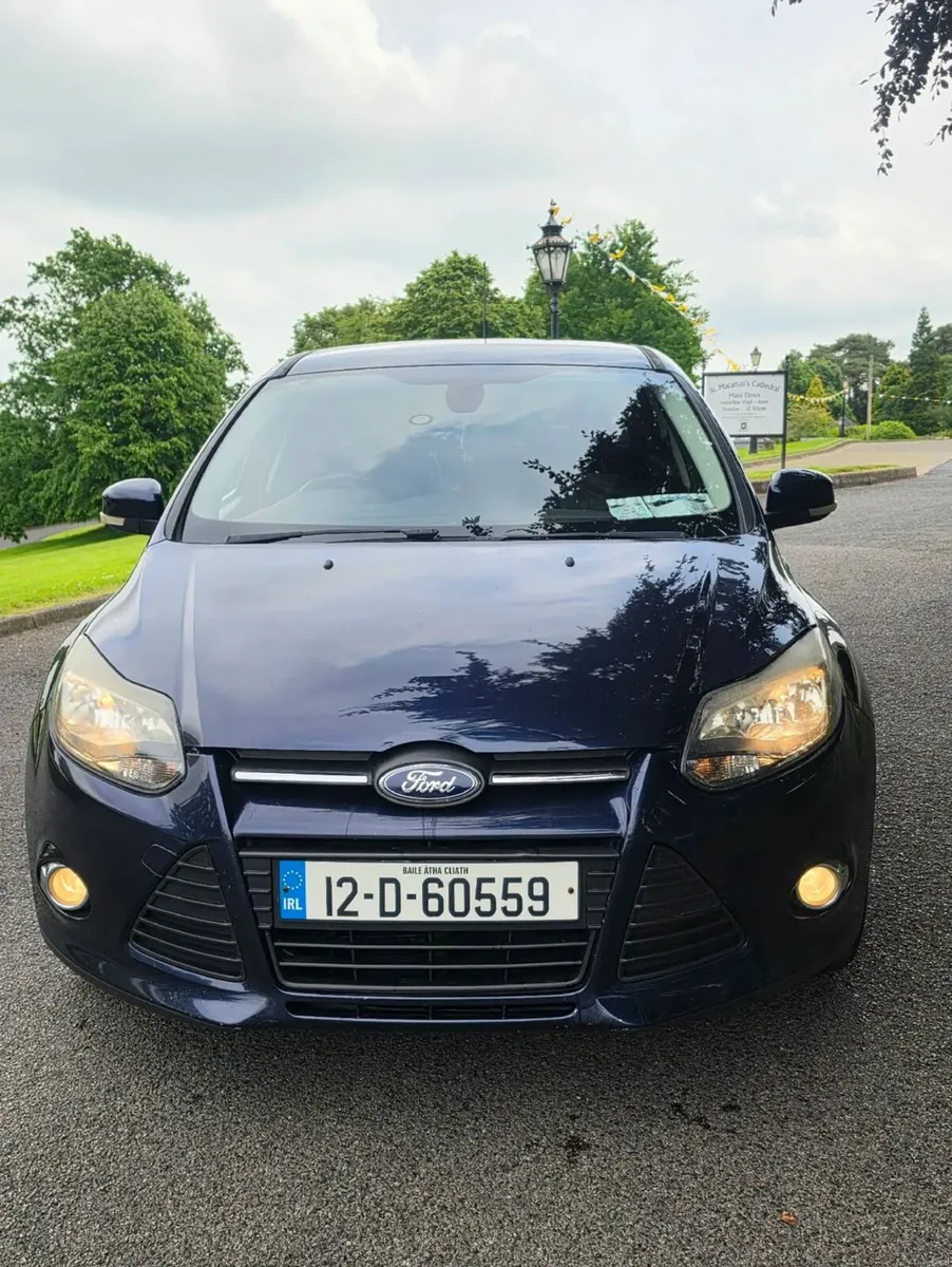 •2012Ford Focus 1.L ecobost NEW NCT price 3750€ - Image 2