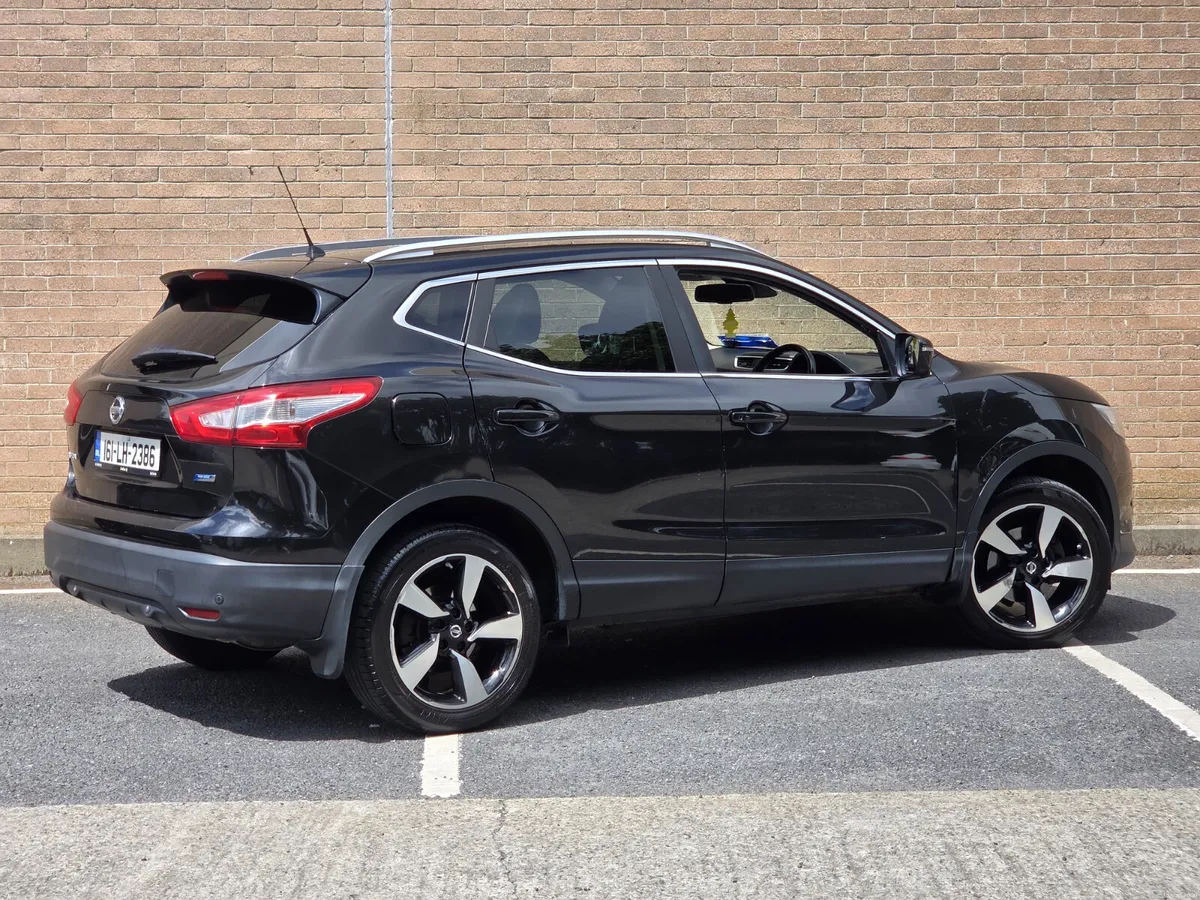 Nissan Qashqai 2016 - Image 2
