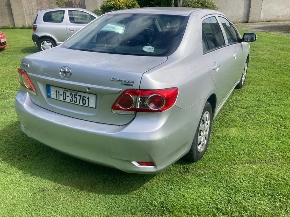 2011 Toyota Corolla - Image 3