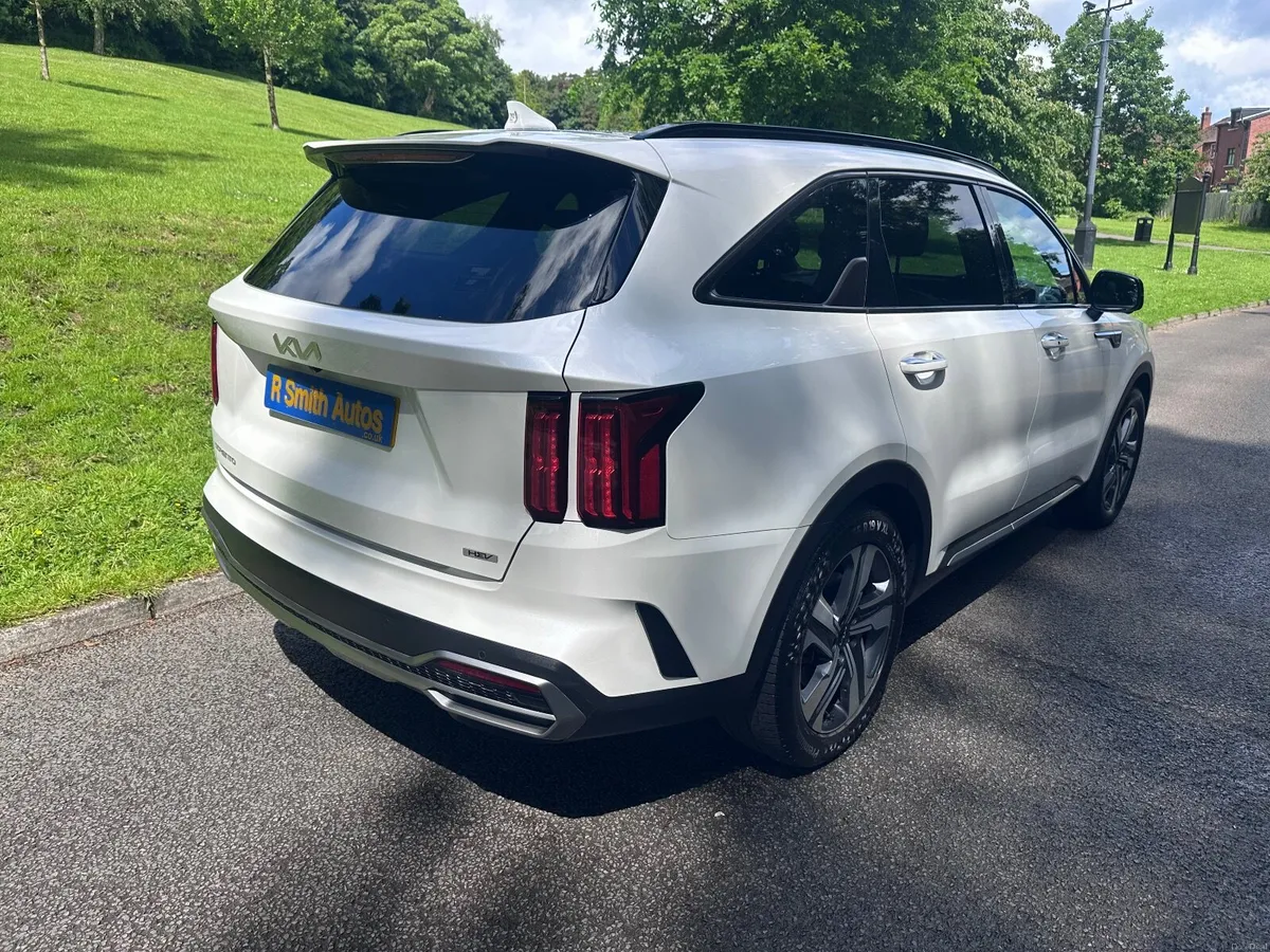 Kia Sorento 2023 - Image 5