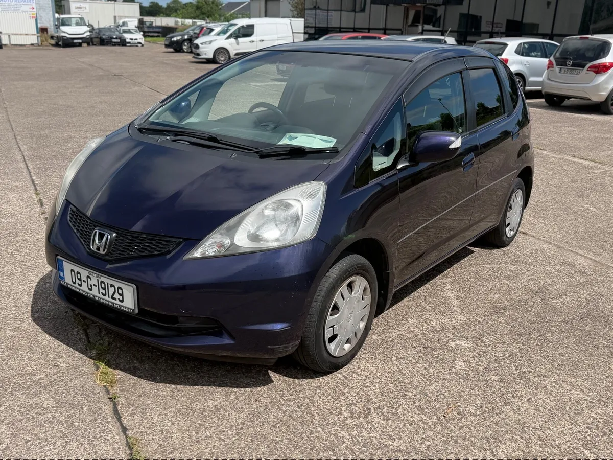 Honda Fit 2009 - Image 4