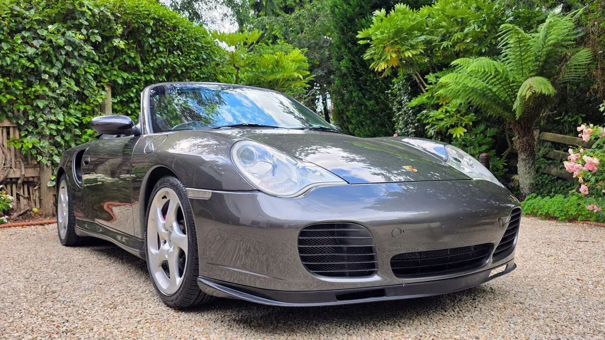 Porsche 911 Turbo Cabriolet - Tiptronic - Image 2