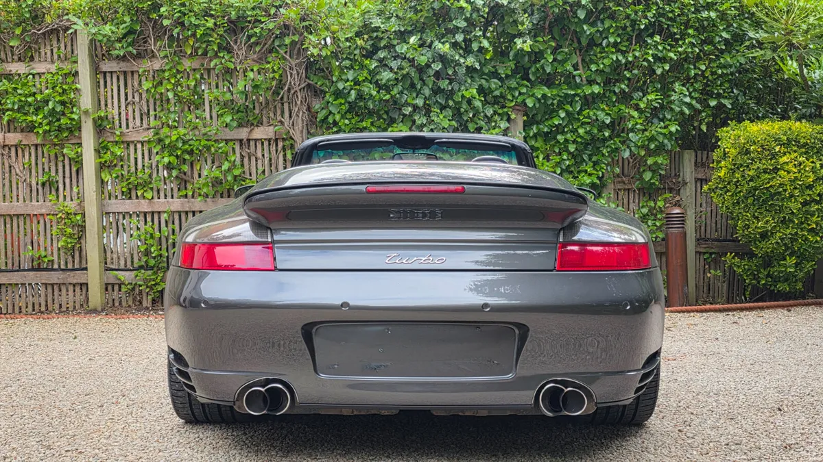 Porsche 911 Turbo Cabriolet - Tiptronic - Image 5