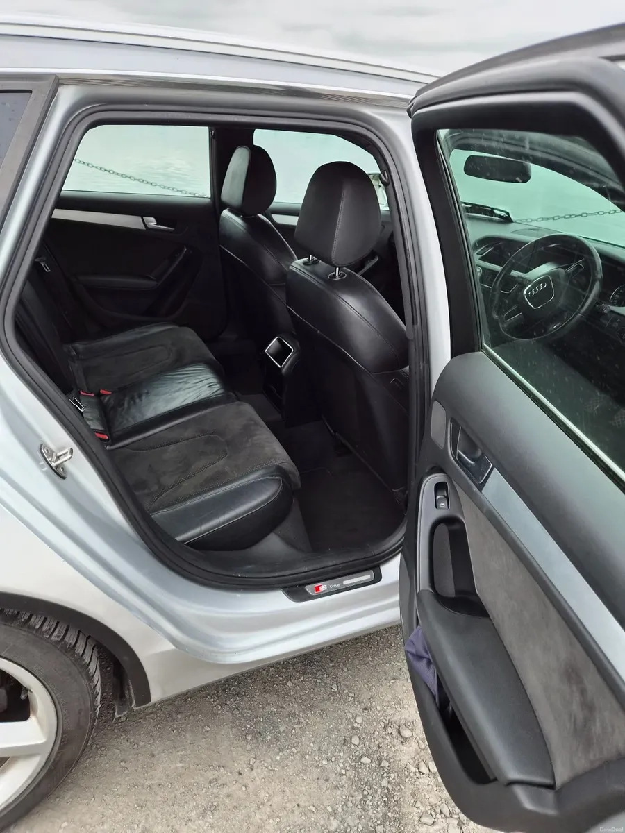 Audi A4 B8 2009,Sline,143hp - Image 3
