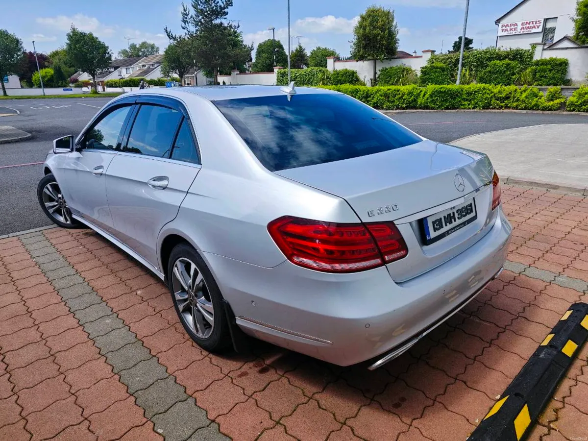 Mercedes E220cdi Automatic 2013 - Image 3