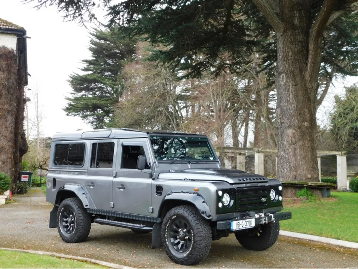 Land Rover Defender 2015 - Image 2
