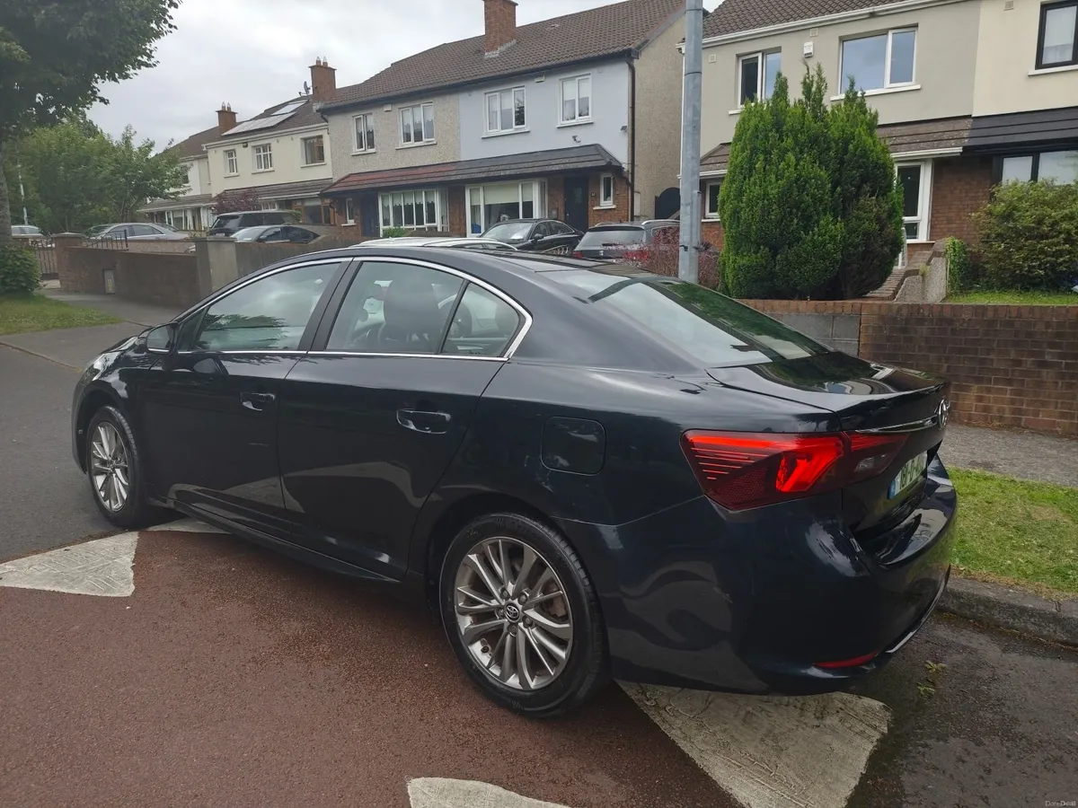 Toyota Avensis 2018 - Image 1
