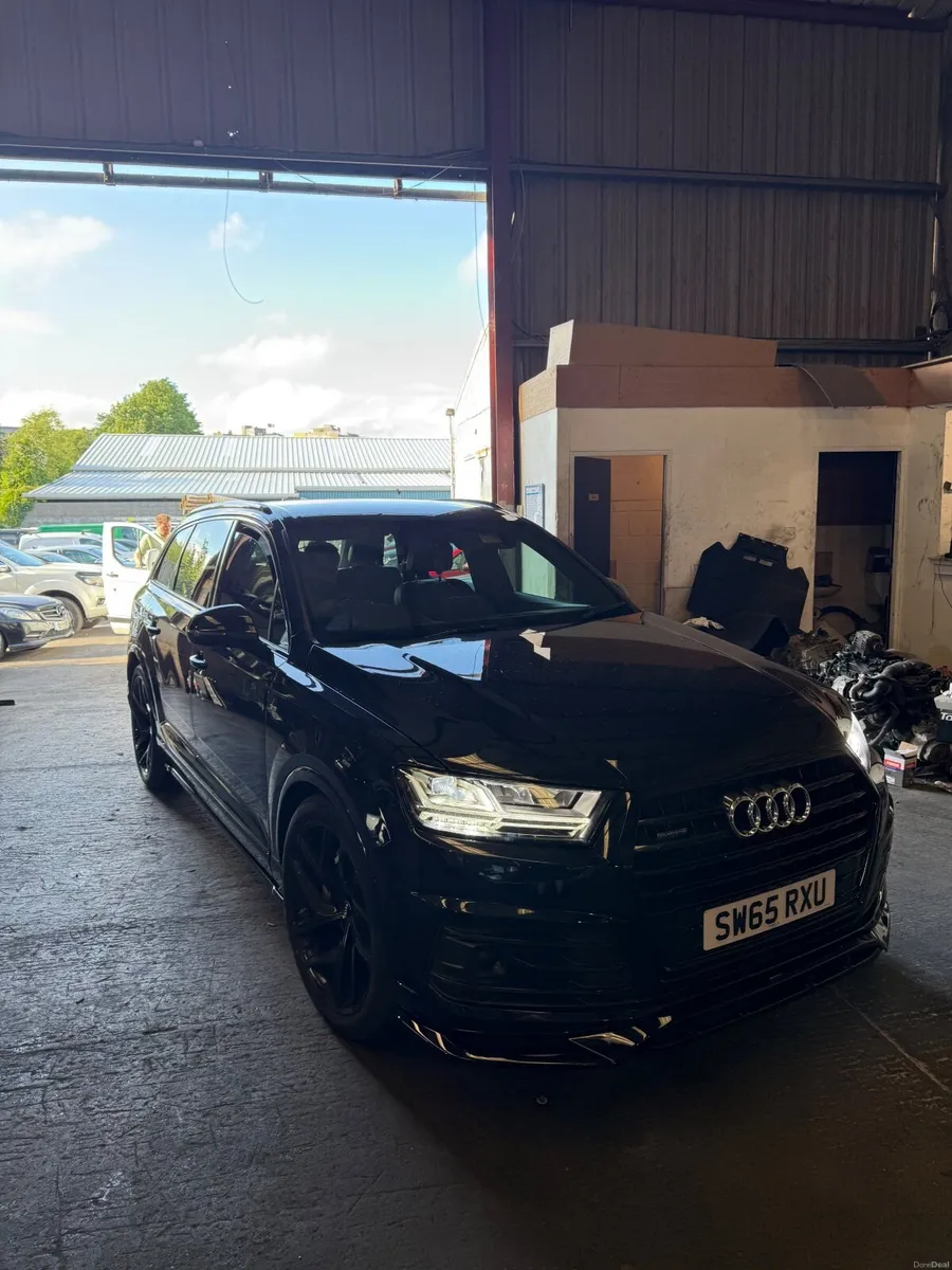 Audi Q7 2015 - Image 4