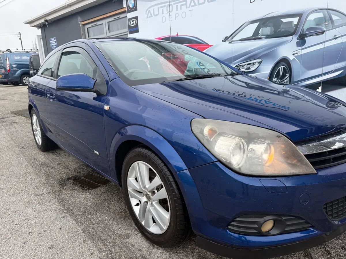 OPEL ASTRA AUTOMATIC NCT 5/27 - Image 2