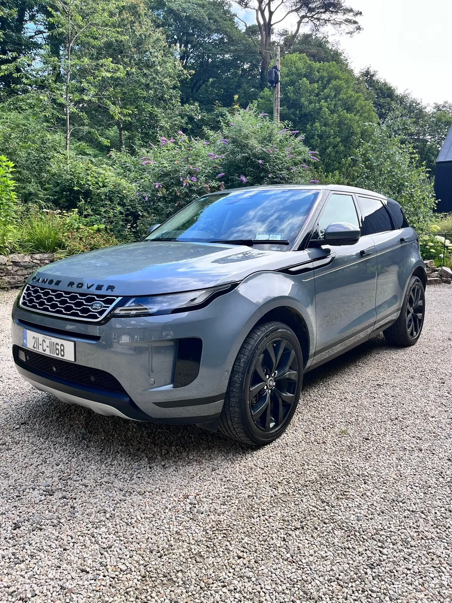 2021 Range Rover Evoque P300e  SE-309 hp hybrid - Image 2
