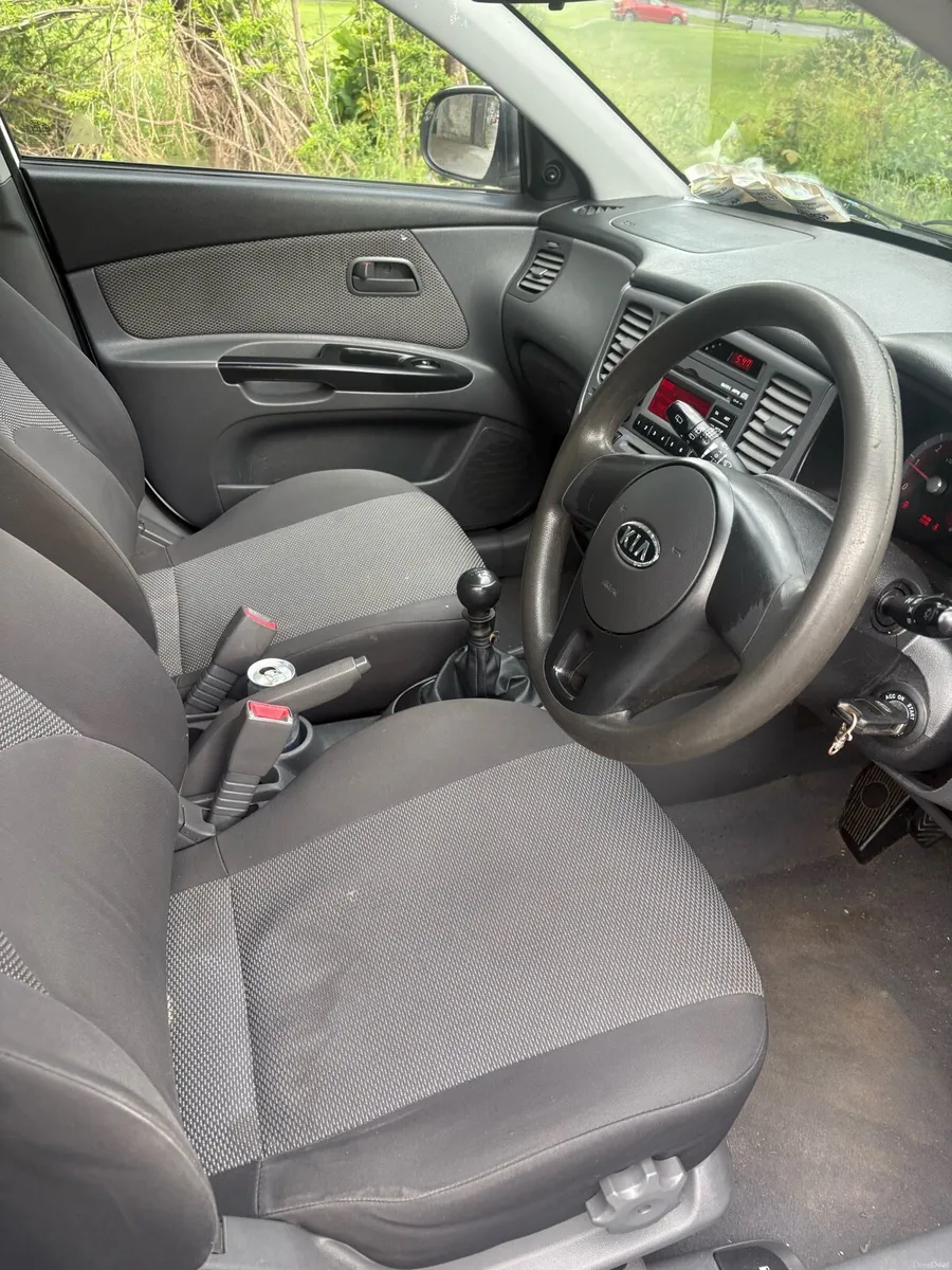 Kia Rio - Image 5