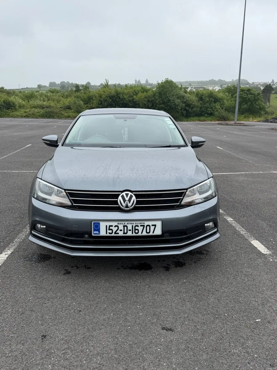 Volkswagen Jetta 2015 - Image 5