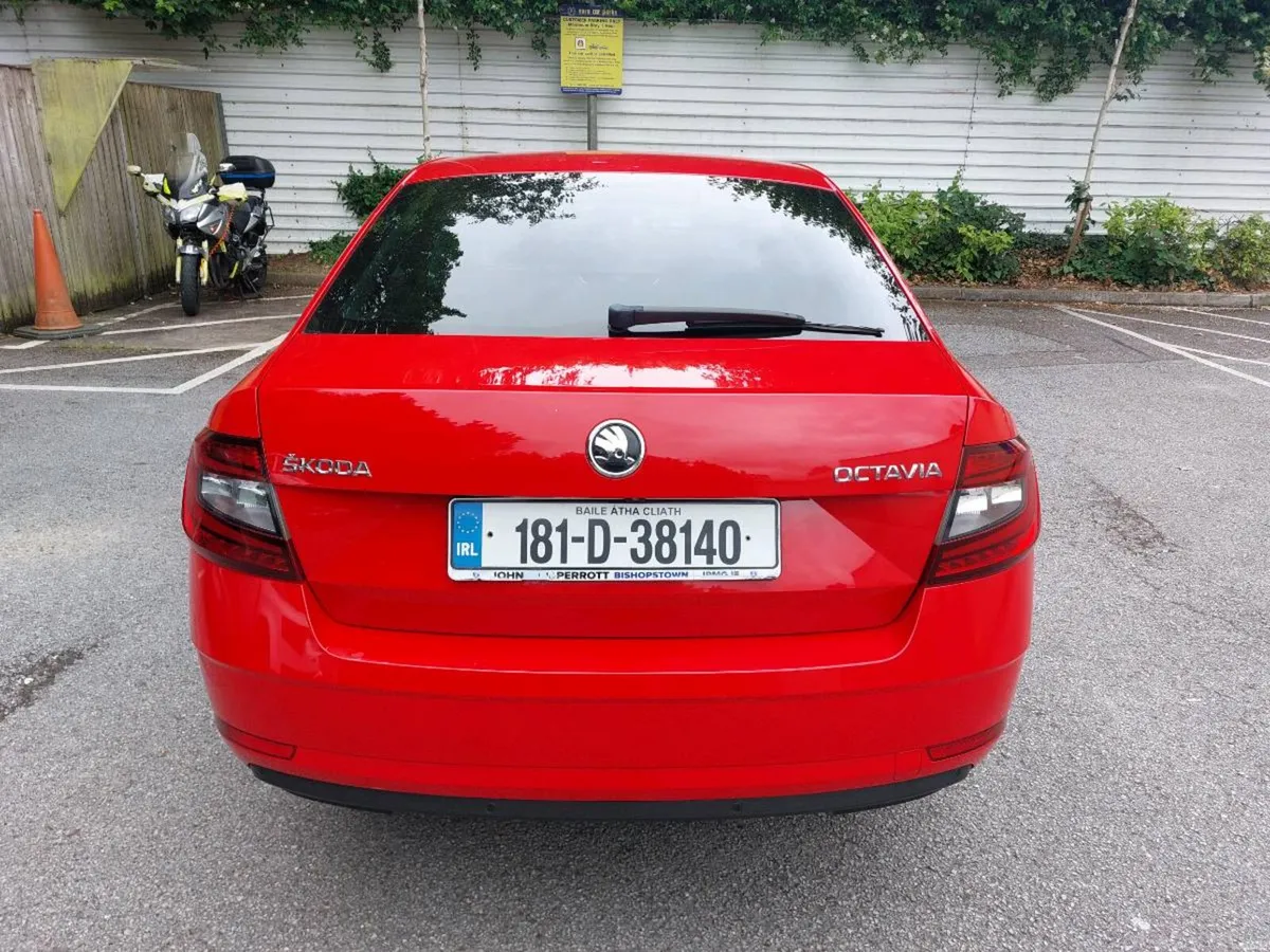 Skoda Octavia 2018 - Image 3