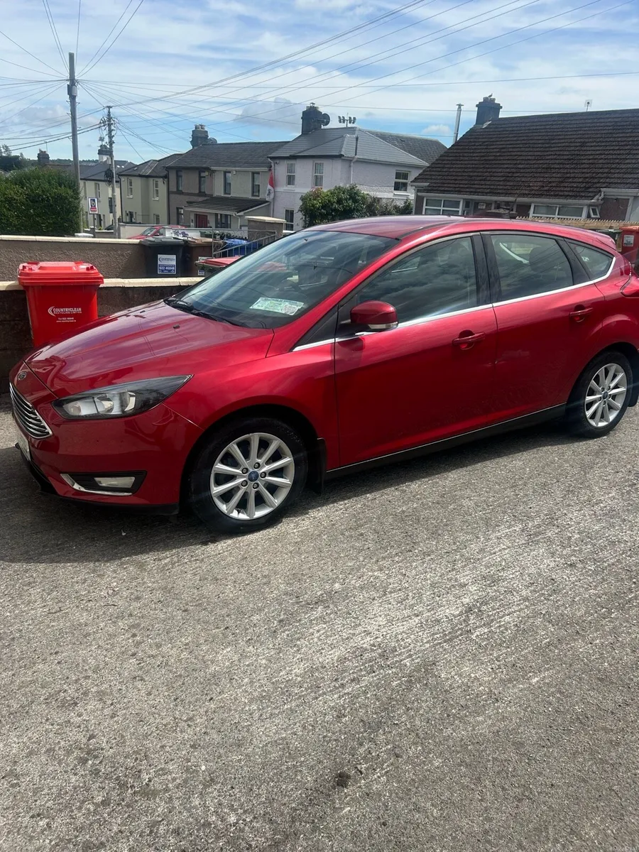 151 Ford Focus - NCT 06/27 - Image 2